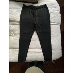 Tapered Sweatpants — Zyia XXL